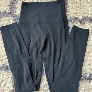 Black Lululemon Align leggings 0